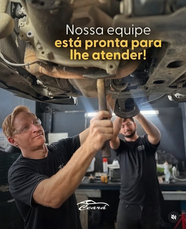 Equipe da Mecânica Ceará trabalhando na oficina